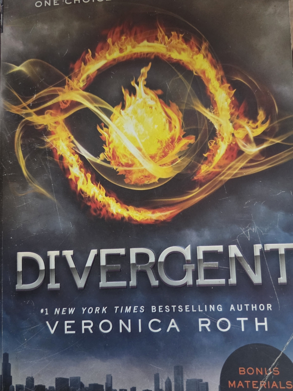 Divergent by Veronica Roth - Fiery Symbol Hardcover/Paperback Cover